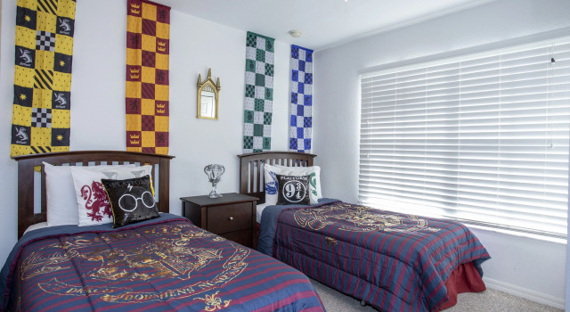 4560 Seven Dwarfs - AMAZING 4 BEDS NEAR DISNEY , KISSIMMEE, US