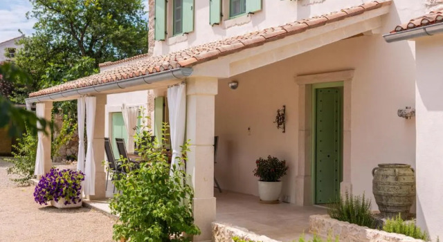 Stone Villa Levanda With Private Pool, Varaa Villa Hotellit Kvarner Islands uima-altaalla, Uima-allas