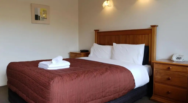 Апартаменты Rosewood Court Motel
