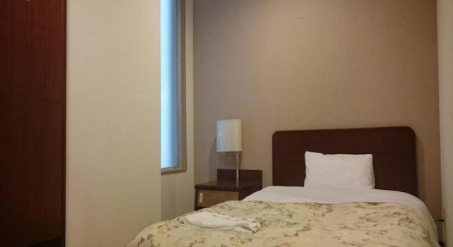 Business Hotel Kawaramachi, Забронировать Отель Отели Такамацу с парковкой, рядом с Sanuki Takamatsu Festival Fireworks Venue, Парковка