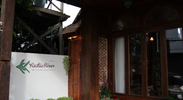 Rustic River Boutique