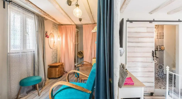 Livo Disno 12, Prenota Hotel Hotel a Croatian Islands con parcheggio, Parcheggio