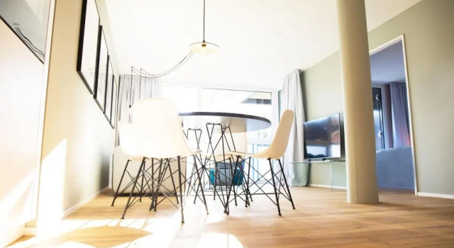 Апартаменты с балконом Gubelhof Suites