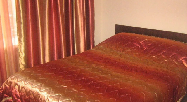 Kausar Hotel