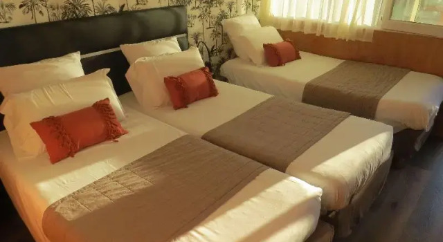 Двухместный номер Standard с балконом и с красивым видом из окна The Originals City, Hôtel Cap Sud, Avignon