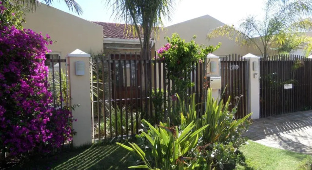Kasa Nama, Prenota Hotel Edgemead Western Cape