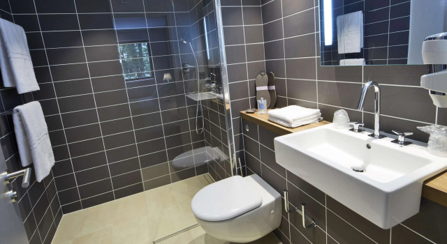Двухместный номер Standard Kyriad Prestige Pau - Zenith - Palais Des Sports