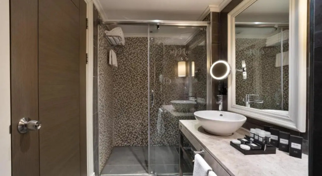 Двухместный номер Superior с видом на город Mercure Istanbul Bomonti