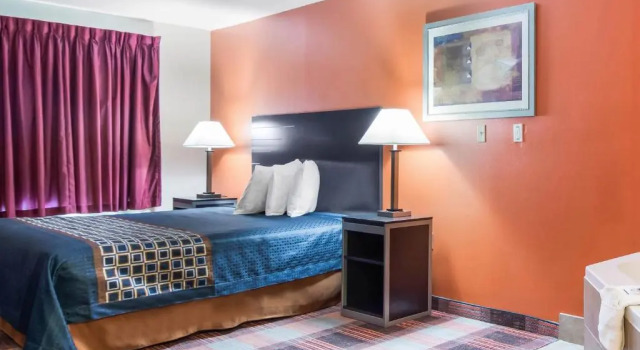 Люкс Americas Best Value Inn - Mableton