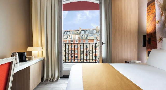 Двухместный номер Superior с балконом Mercure Paris Alesia