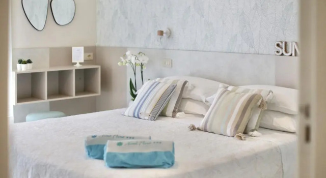 Двухместный номер Standard с балконом Hotel Flora