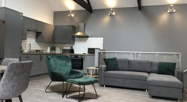 Modern~ Reverse Level~2 bed~Townhouse~Central~Penzance, Reservar Hotel Penzance 