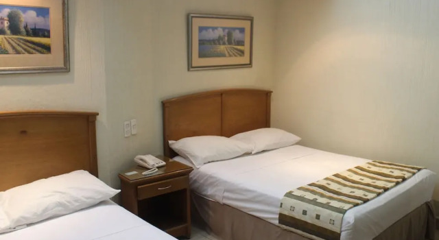 Четырёхместный номер Standard Hotel Hacienda del Viejo