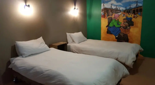 The Backpack Shack - Hostel, Reservar Albergue Albergues em Mossel, Albergue
