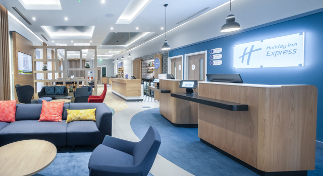 Holiday Inn Express - Fleet by IHG, Забронировать Отель Отели Англии 3 звезды, 3*