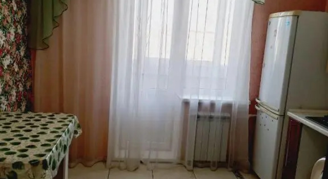 Apartment in Downtown Buketova 9, Rezerwuj Apartament Hotele w North Kazakhstan Region z parkingiem, Parking