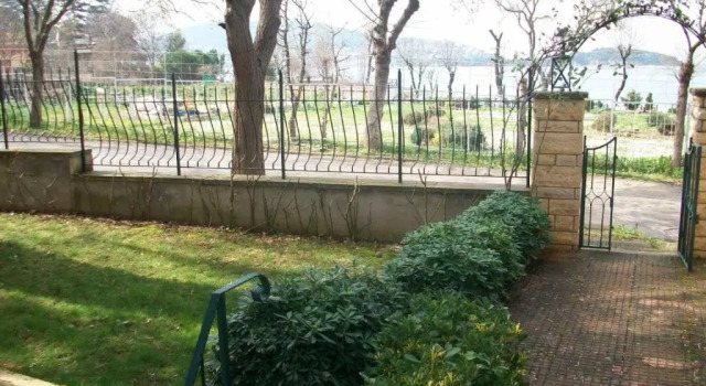 Апартаменты Garden flat in Prince islands, Heybeliada