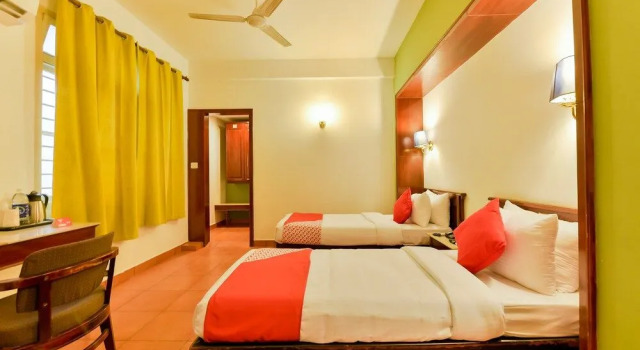 Oyo Flagship 45564 Hotel Woodlands, Забронировать Отель Отели Коччи 3 звезды, 3*