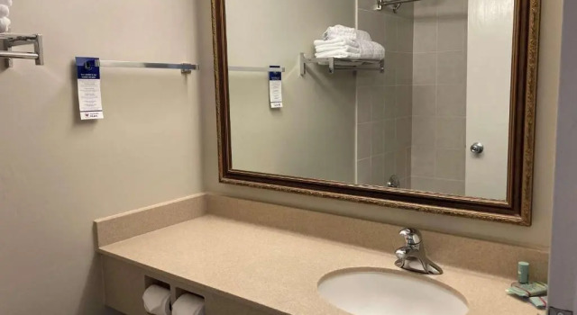 Номер Standard Best Western North Bay Hotel & Conference Centre