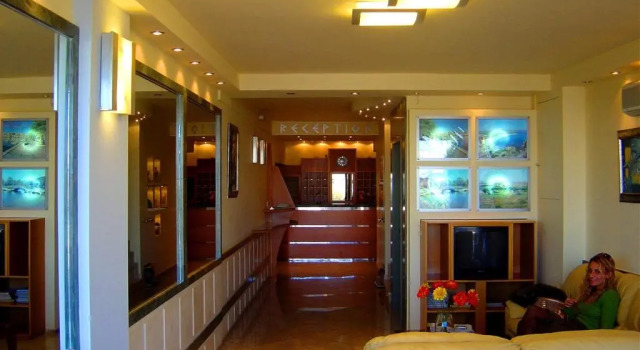 Студия Corina Apartments , Corina 2-studios