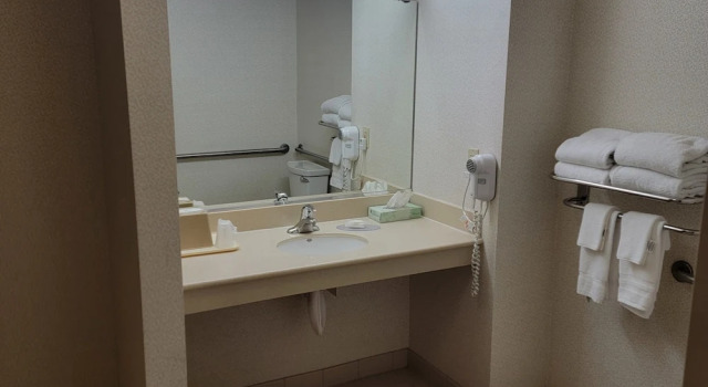 Четырёхместный номер Standard Budget Inn San Leandro