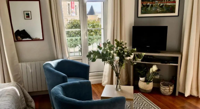 Апартаменты Studio Balcon De La Place