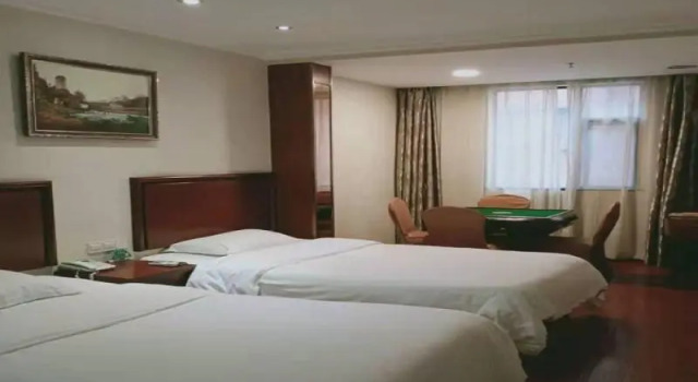 Двухместный номер Standard GreenTree Inn Nanchang East Beijing Road Nanchang University Express Hotel