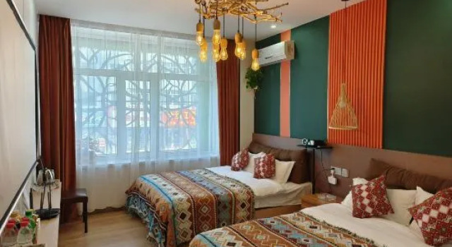 Luanchuan Qiqi Inn, Varaa Hotelli Jiamusi Heilongjiang