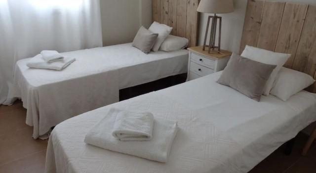 Апартаменты Pego Retreat With Shared Pool