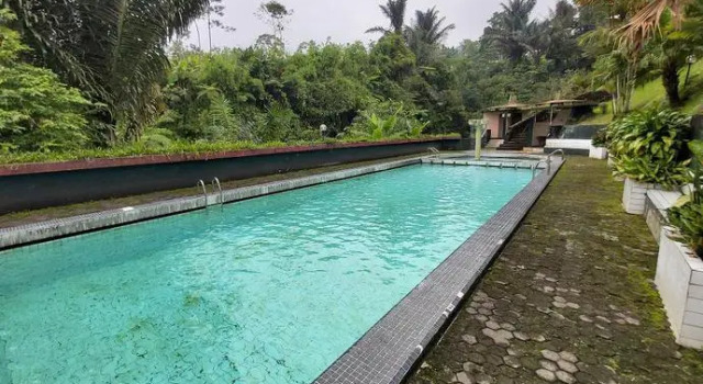 Hotel Rosenda, Book Hotel 3-stjernede hoteller i Baturaden, 3*