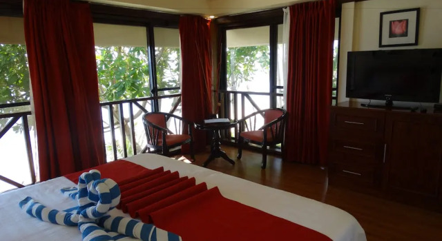 Suite vista litorale Anda White Beach Resort