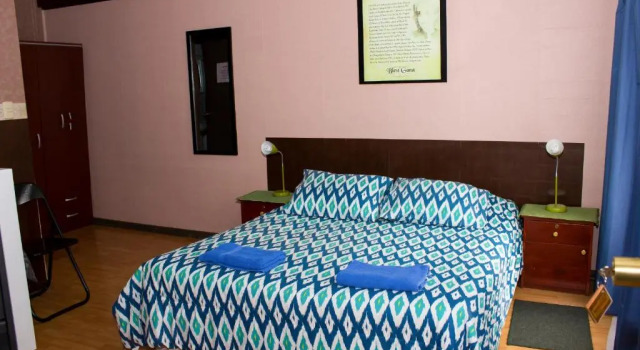 Номер Comfort Hostal Residencia Blest Gana