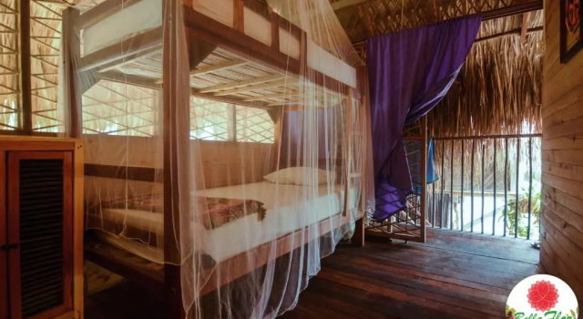 Кровать в общем номере Bella Flor Hostel Palomino