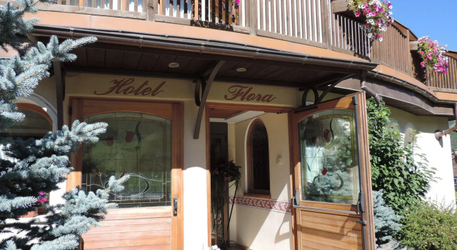Hotel Flora