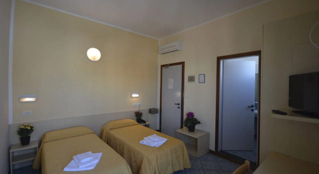Hotel Corona