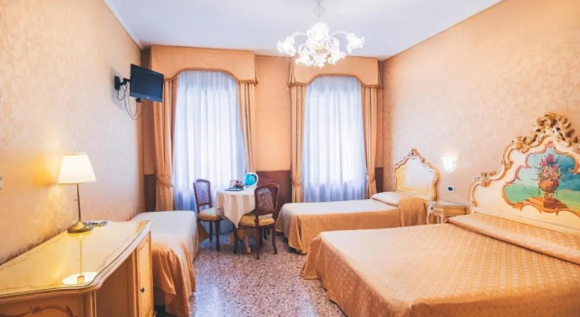 Семейный номер Standard Hotel Al Malcanton