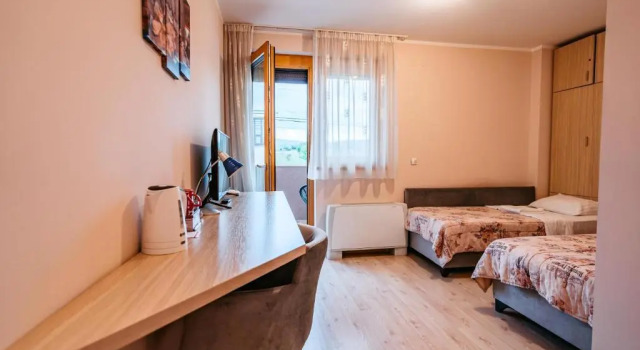 Номер Standard Lotos Rooms Nis Free Parking