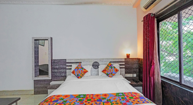 Номер Premium Fabhotel Aditya Guest House 3