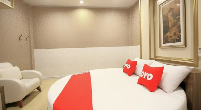 Номер Superior OYO 1002 Pinklao Resort
