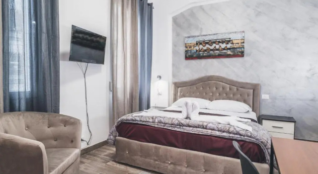 Двухместный номер Standard Bulldog Station Apartments with private WC, AC, TV