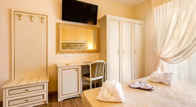 Двухместный номер Standard с балконом Hotel Mazzanti
