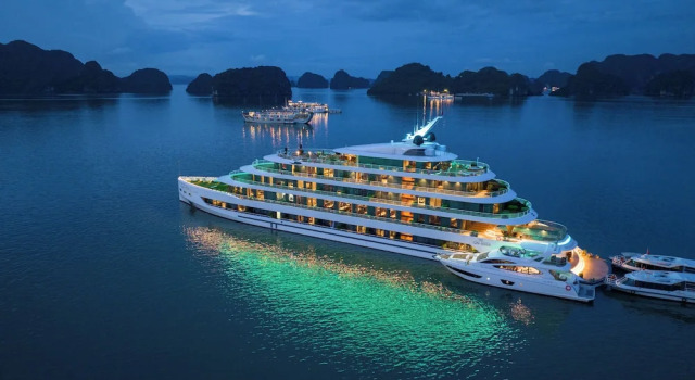 Sea Stars Cruise Ha Long