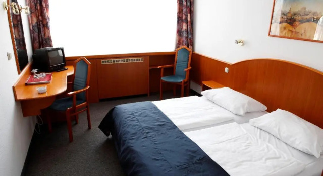 Одноместный номер Economy Benczur Hotel