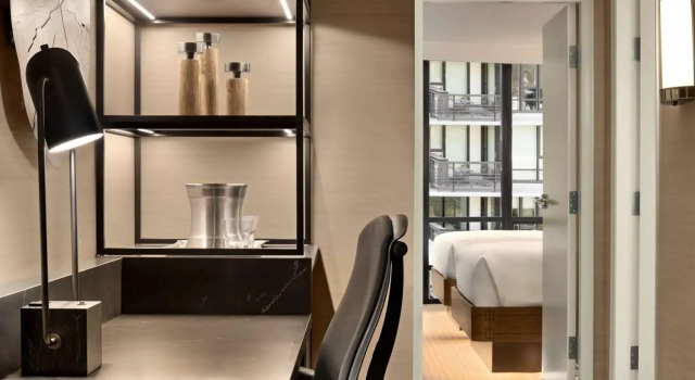 Четырёхместный полулюкс Hilton Vancouver Airport