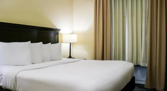Номер Standard Country Inn & Suites by Radisson, Richmond West at I-64, VA