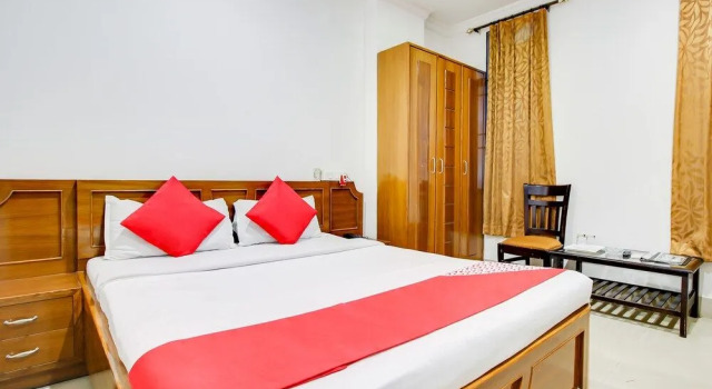 OYO 49035 Hotel Royel Park, Reserva ahora Hotel Hoteles en Goalpara con desayuno, Desayunos