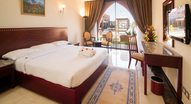 Pickalbatros AquaFunClub Allinclusive Marrakech, Забронировать Отель Отели Марракеш-Тенсифт-Эль-Хауз с парковкой, Парковка