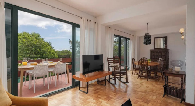 Апартаменты с балконом и с видом на море Holiday Duplex in Madeira - Matur I