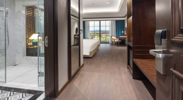 Номер Deluxe Best Western Premier Imperial Dalat