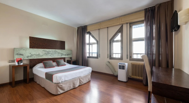 Standard Kahden hengen huone OYO Hotel Francabel